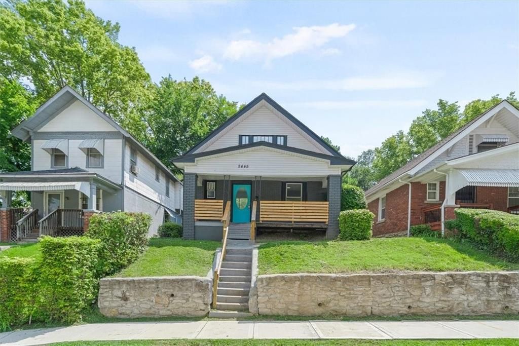 2445 Wabash Avenue, Kansas City, MO 64127