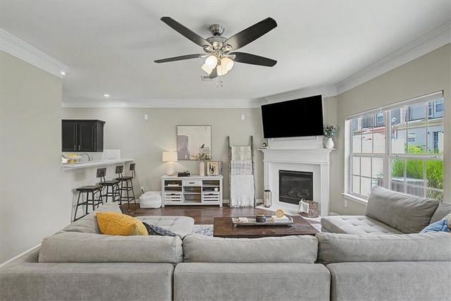 305 Azalea Circle, Cumming, GA 30040