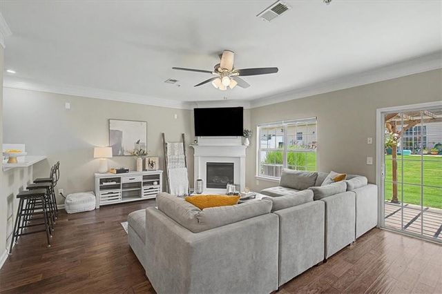 305 Azalea Circle, Cumming, GA 30040
