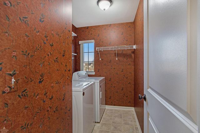 16832 Kensington Drive, Macomb, MI 48044