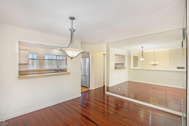 16832 Kensington Drive, Macomb, MI 48044