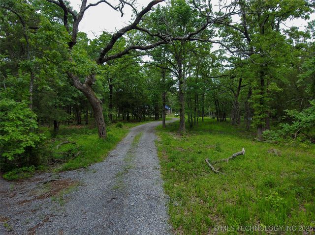 5077 N 384 Road, Stuart, OK 74570