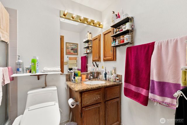 5233 33rd Avenue S, Seattle, WA 98118