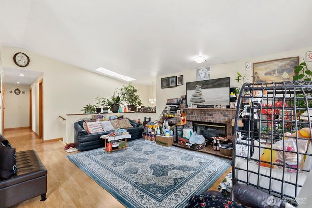 5233 33rd Avenue S, Seattle, WA 98118