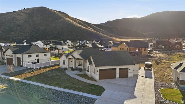 534 E FISH HATCHERY RD, Mantua, UT 84324