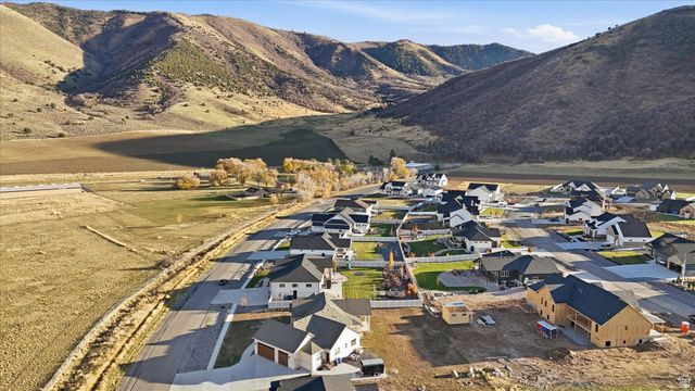 534 E FISH HATCHERY RD, Mantua, UT 84324