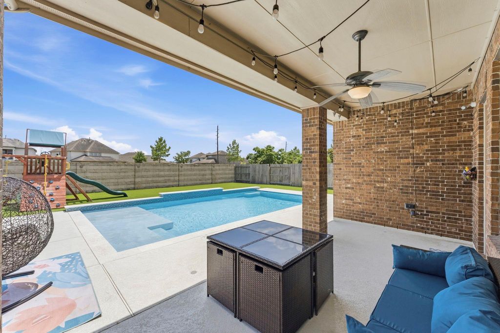 3861 Ponderosa Peak Drive, Spring, TX 77386