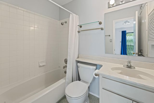 106 E 30th ST 308, Austin, TX 78705