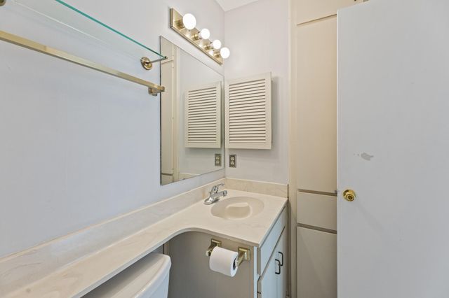 106 E 30th ST 308, Austin, TX 78705