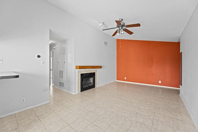 106 E 30th ST 308, Austin, TX 78705