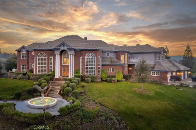 14141 Millerton, Prather, CA 93651