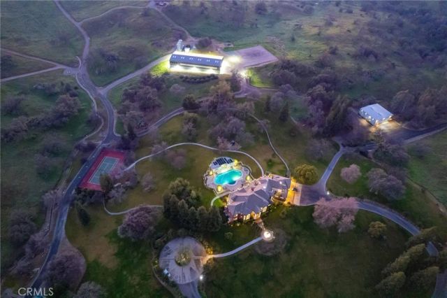 14141 Millerton, Prather, CA 93651