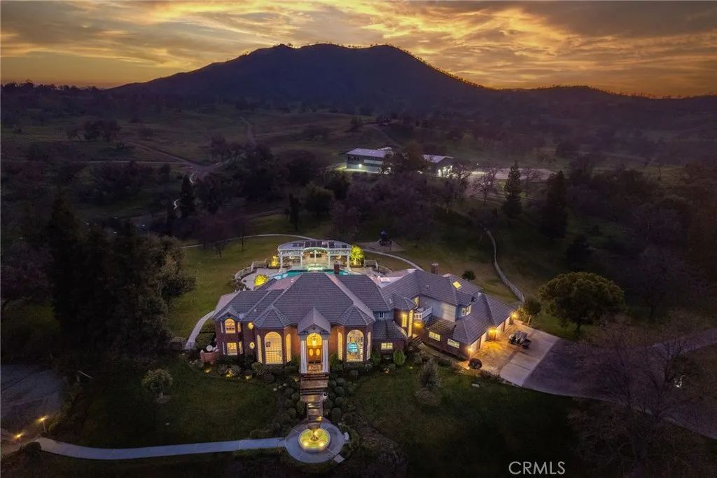 14141 Millerton, Prather, CA 93651