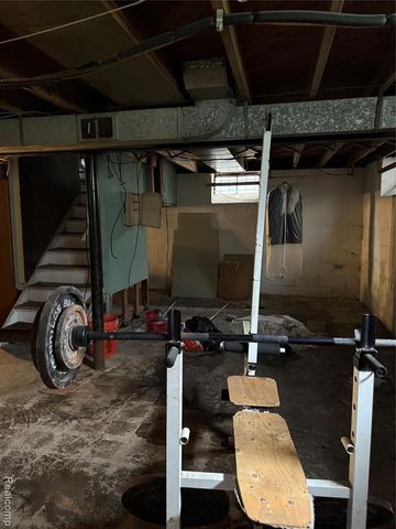 5250 Alter Road, Detroit, MI 48224