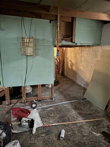 5250 Alter Road, Detroit, MI 48224