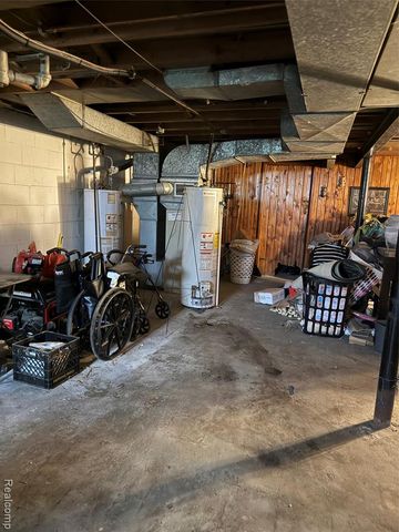 5250 Alter Road, Detroit, MI 48224