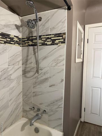 5250 Alter Road, Detroit, MI 48224