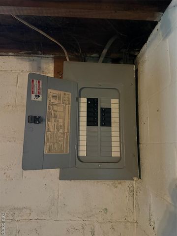 5250 Alter Road, Detroit, MI 48224