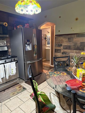 5250 Alter Road, Detroit, MI 48224