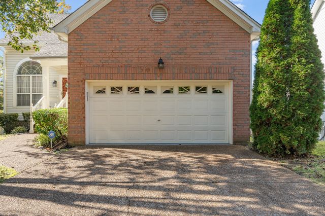 1068 Tulip Grove Rd, Hermitage, TN 37076