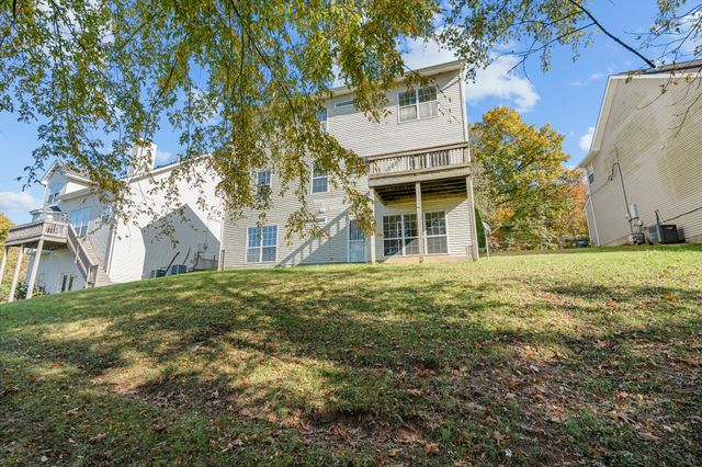 1068 Tulip Grove Rd, Hermitage, TN 37076