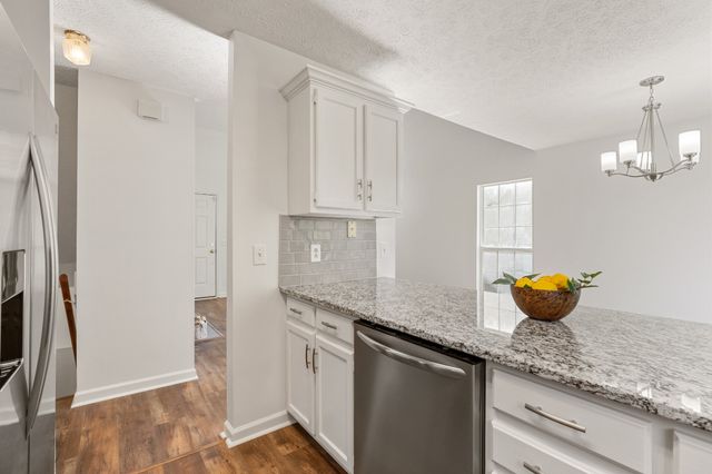 1068 Tulip Grove Rd, Hermitage, TN 37076