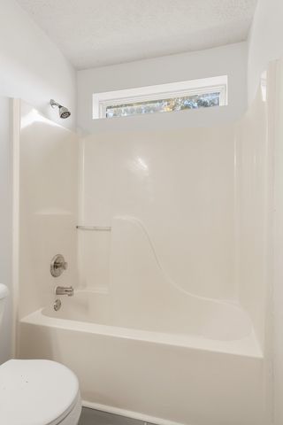 1068 Tulip Grove Rd, Hermitage, TN 37076