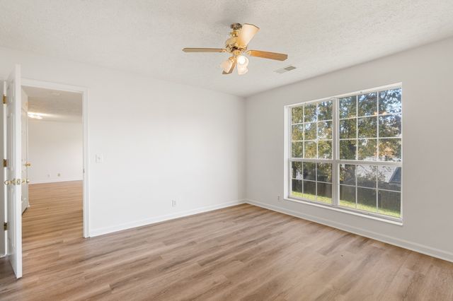 1068 Tulip Grove Rd, Hermitage, TN 37076