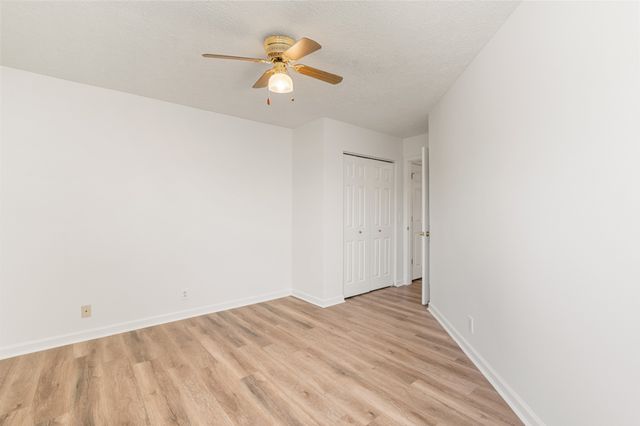 1068 Tulip Grove Rd, Hermitage, TN 37076