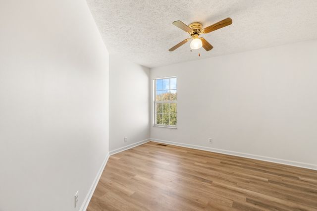 1068 Tulip Grove Rd, Hermitage, TN 37076