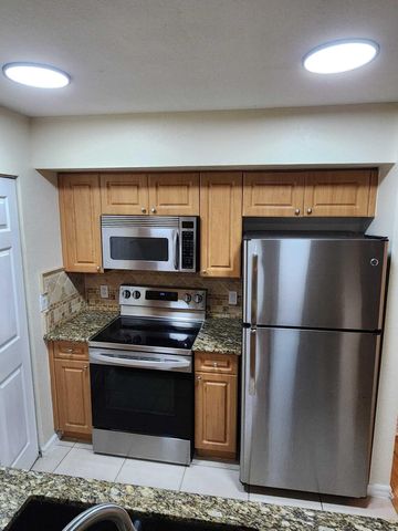 6777 Heritage 1208, Boynton Beach, FL 33437