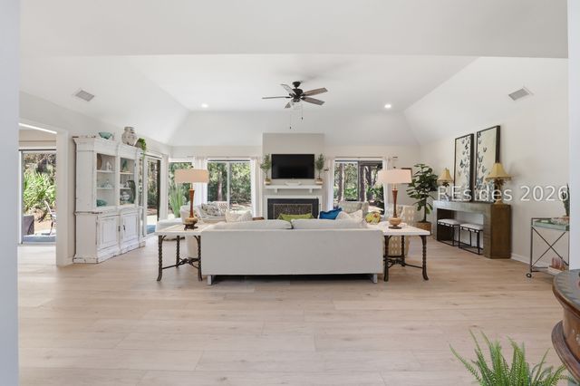 20 Rookery Way, Hilton Head Island, SC 29926