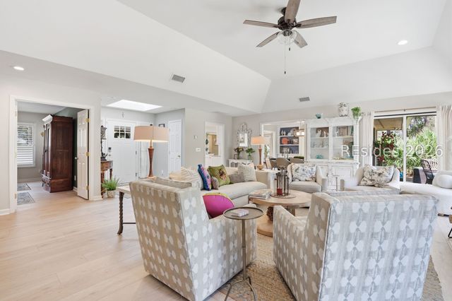 20 Rookery Way, Hilton Head Island, SC 29926