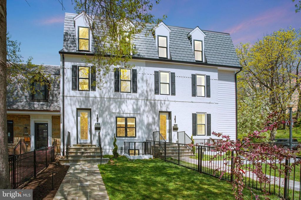 3703 RESERVOIR RD NW, Washington, DC 20007