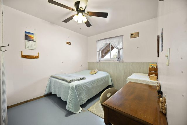 560 Hwy 243, Gravel Switch, KY 40328