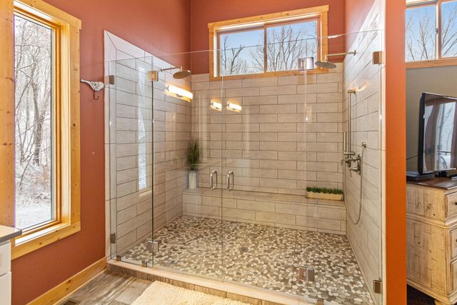 18004 Buckingham Road, Logan, OH 43138