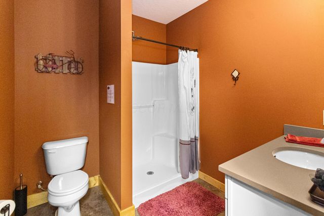 18004 Buckingham Road, Logan, OH 43138