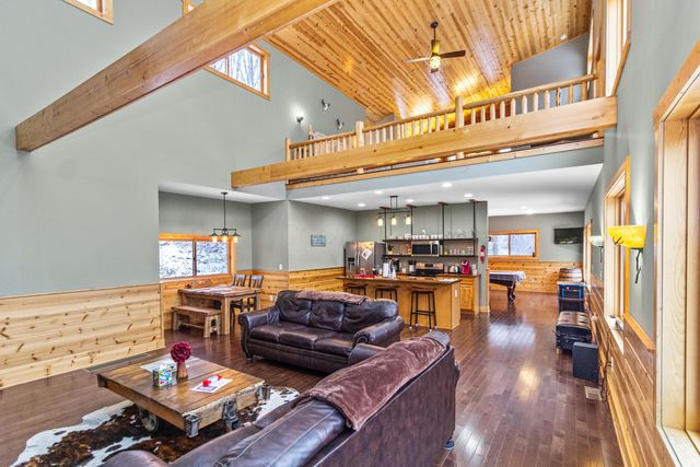 18004 Buckingham Road, Logan, OH 43138