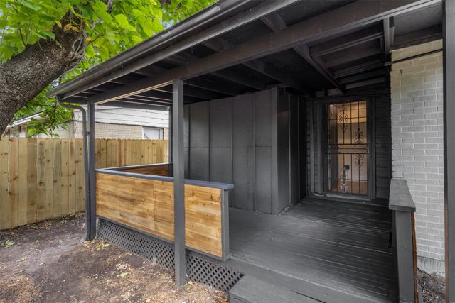 2938 Hillglenn Road, Dallas, TX 75228