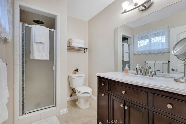 13600 Norris Avenue, Sylmar, CA 91342