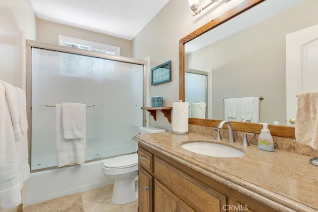 13600 Norris Avenue, Sylmar, CA 91342
