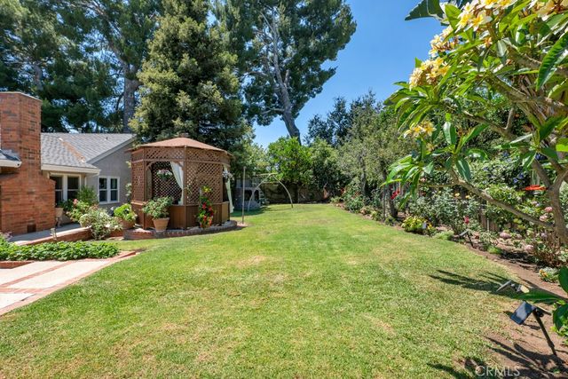 13600 Norris Avenue, Sylmar, CA 91342
