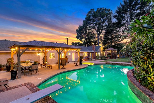 13600 Norris Avenue, Sylmar, CA 91342