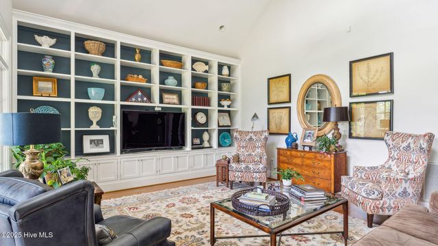 9409 Mcqueen Road, Laurinburg, NC 28352