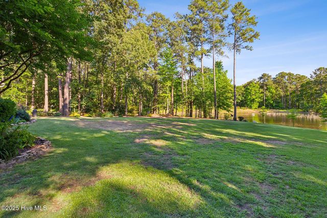 9409 Mcqueen Road, Laurinburg, NC 28352
