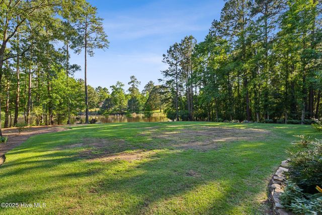 9409 Mcqueen Road, Laurinburg, NC 28352