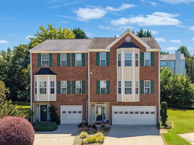 1532 Gathering Place, Cumming, GA 30040