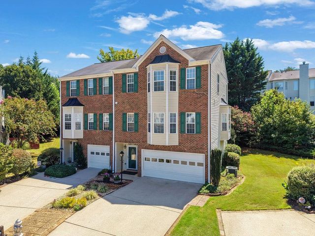 1532 Gathering Place, Cumming, GA 30040