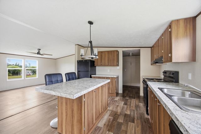 144 Deer Park Drive, Chatsworth, GA 30705