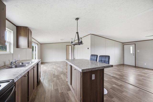 144 Deer Park Drive, Chatsworth, GA 30705
